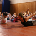 “Yoga a Scuola” è un progetto iniziato nel 2017-2018 nella scuola elementare Pirazzini A. di Faenza