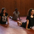 “Yoga a Scuola” è un progetto iniziato nel 2017-2018 nella scuola elementare Pirazzini A. di Faenza
